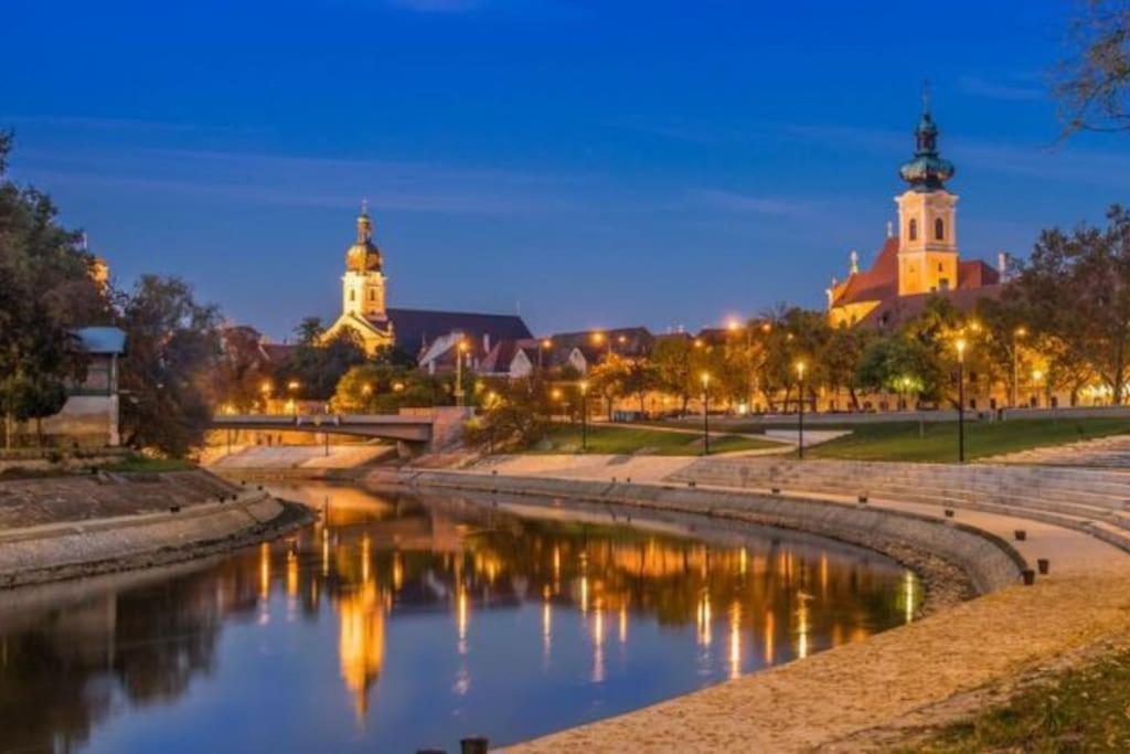 Residence Oasis Győr Eksteriør billede
